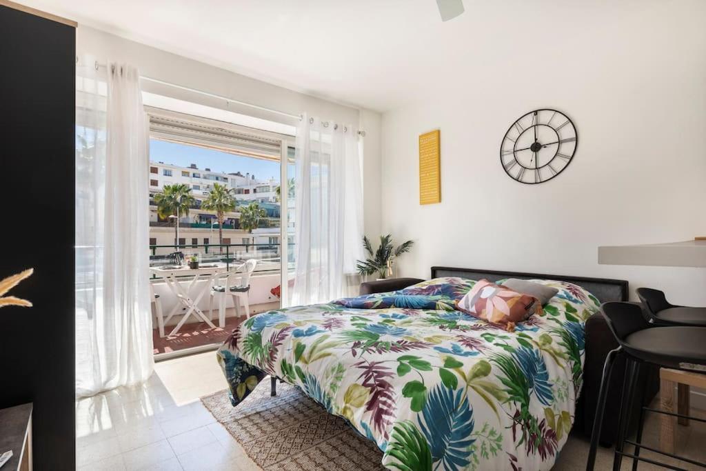Lumineux, Ensoleillee, Proche Plage ,Coeur De Centre Ville, Chaleureux, Antibes Exterior photo